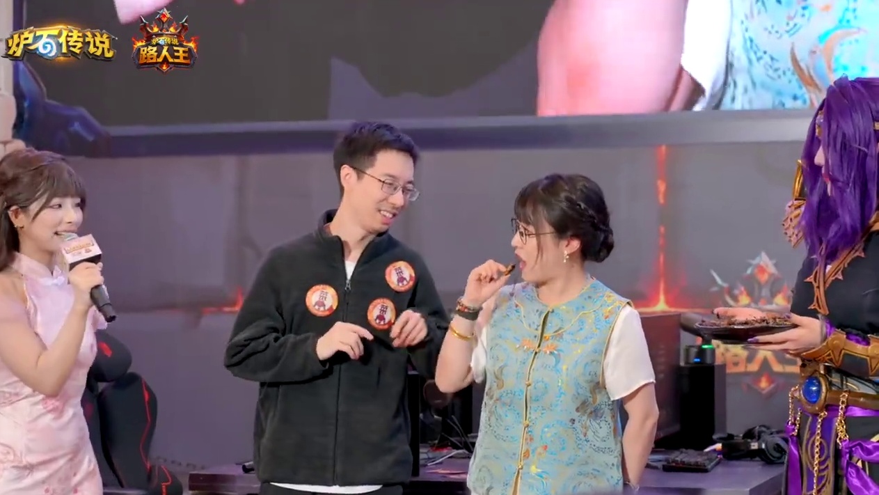 《炉石传说》青年大街路人王圆满落幕！ 感谢所有到场的炉友，下一站，我们不见不散！