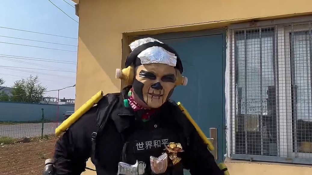 今天给我摔成曾经的king了！太带派了！