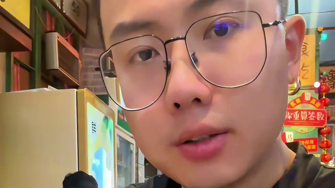 回国撸串，红汤诱人