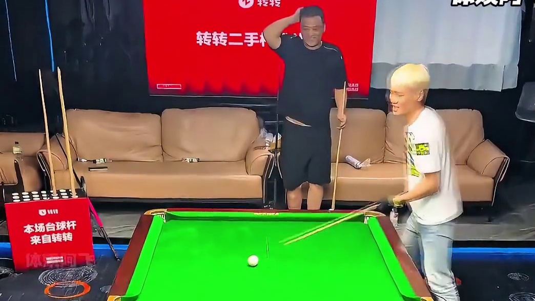 强强联手战况焦灼？结果是匕首间的互啄