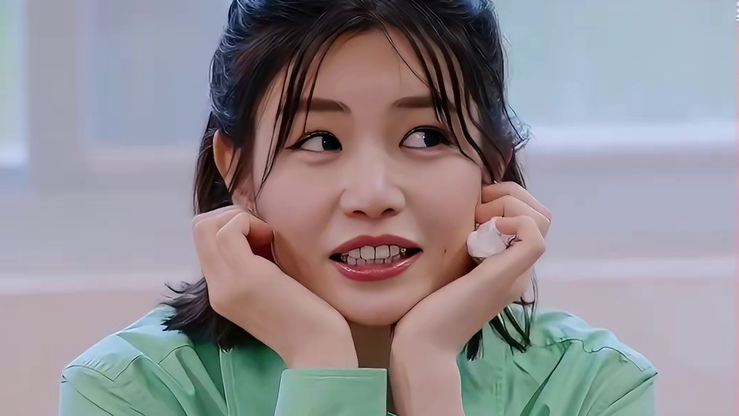 陈希妍被宋丹丹贴脸问老公是谁？