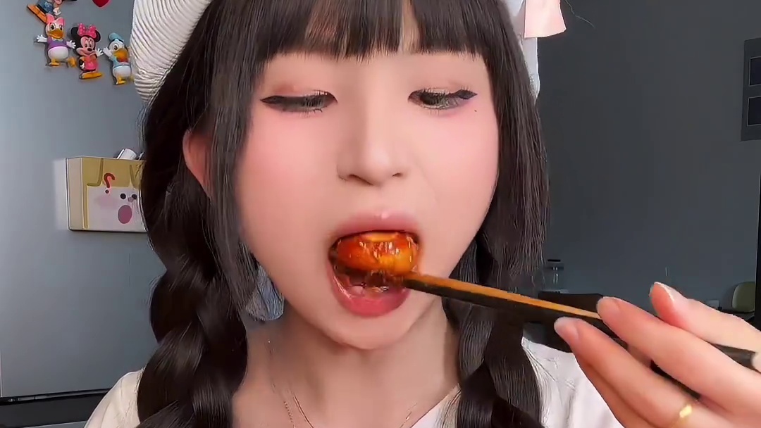 菌菇大拼盘裹满了酱汁真的好好吃呀