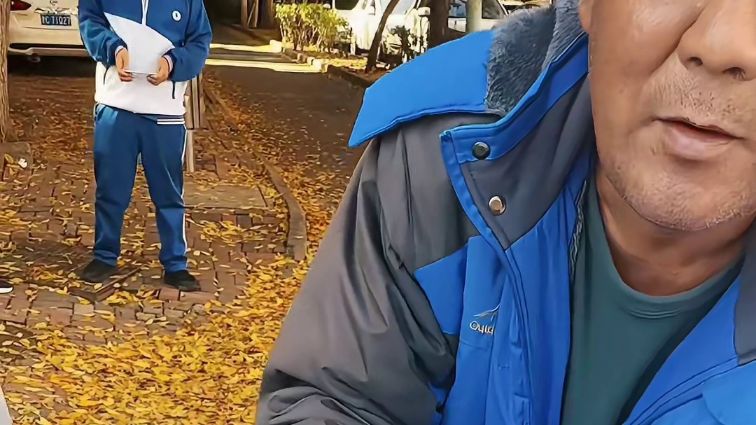 天津街头的牛肉饭小摊！一份真够全家人吃了，牛肉炖的好软烂