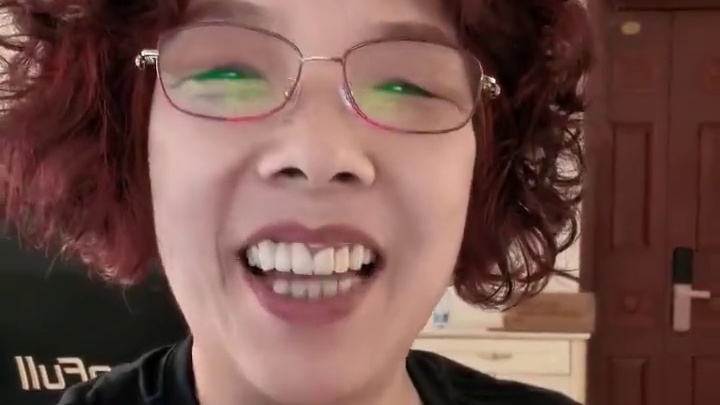 六旬老太请假通知