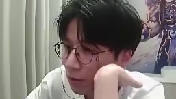 咳咳！又吸四一个 鲜血符文打四不知道有没有，但是有吸四的
素材来源玩家投稿，也欢迎大家通过hs_su