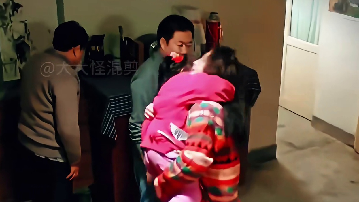 “逆天老头为要孙子，竟不惜谋害亲孙女”