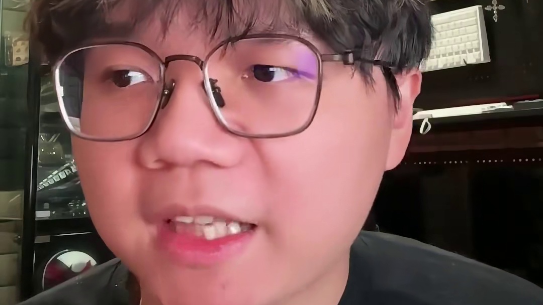 【段子】班尼特可以掰成两半用了！
