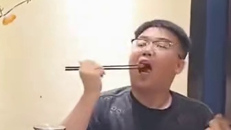 嘉玮哥 这你能忍？
