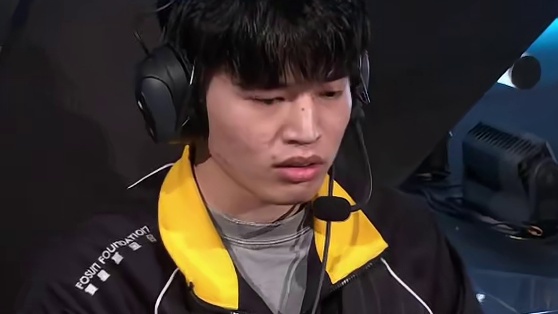 【2026S联赛春季赛决赛赛段】第一周第二日第二场2v竞速赛
狼队 vs KZ
第七局：特洛伊环城