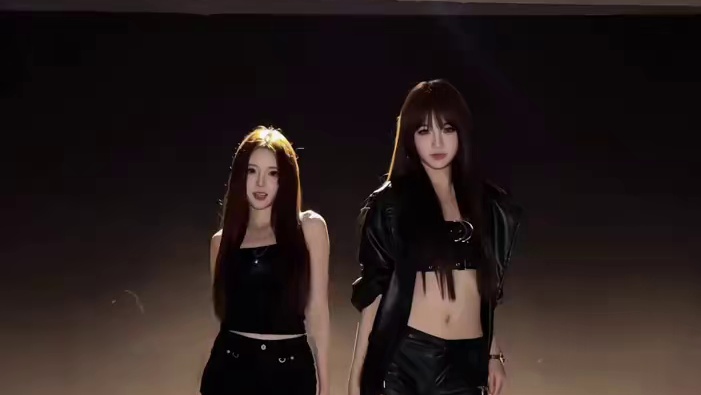 521给旁边这位女神表白了