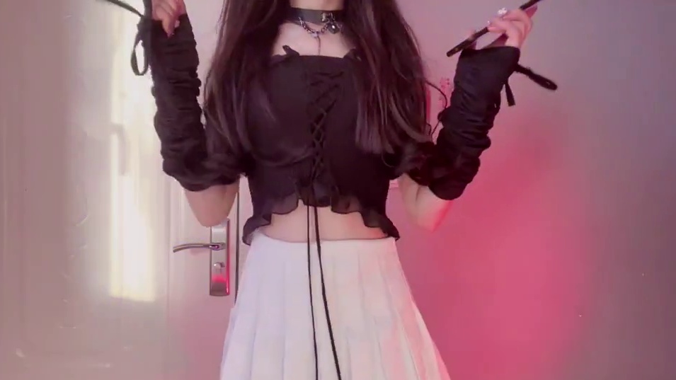 #甩裙子系列 #摇裙子 你艾特键的第一个人一定是跟你有共同爱好的人吧