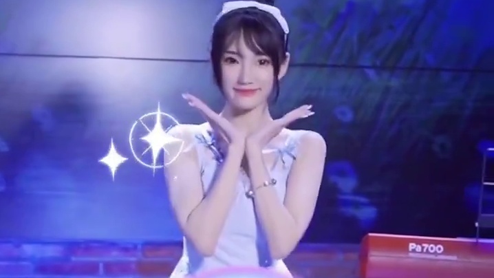 和桃子一起去散步吧~ #舞蹈