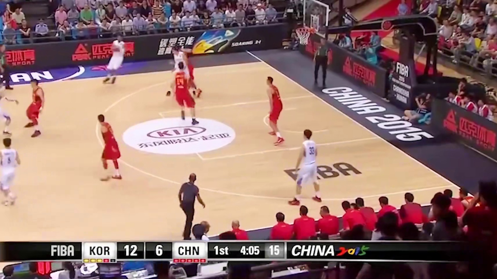 2015年中国男篮超级大逆转！周琦大魔王崛起之战！