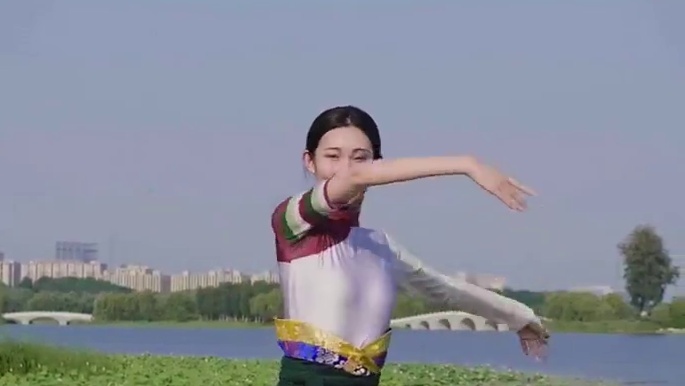 #我的九寨 走进你的心里了吗？#藏族舞