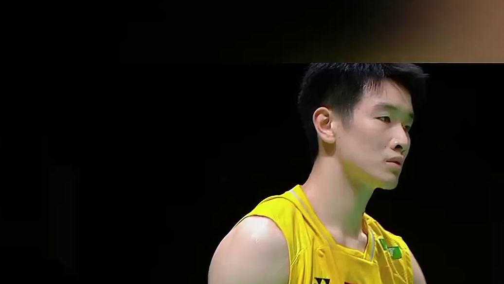 卫冕冠军！李诗沣2-0帕尼查蓬，赛季首冠，石头缺席也能扛大旗 ​​​