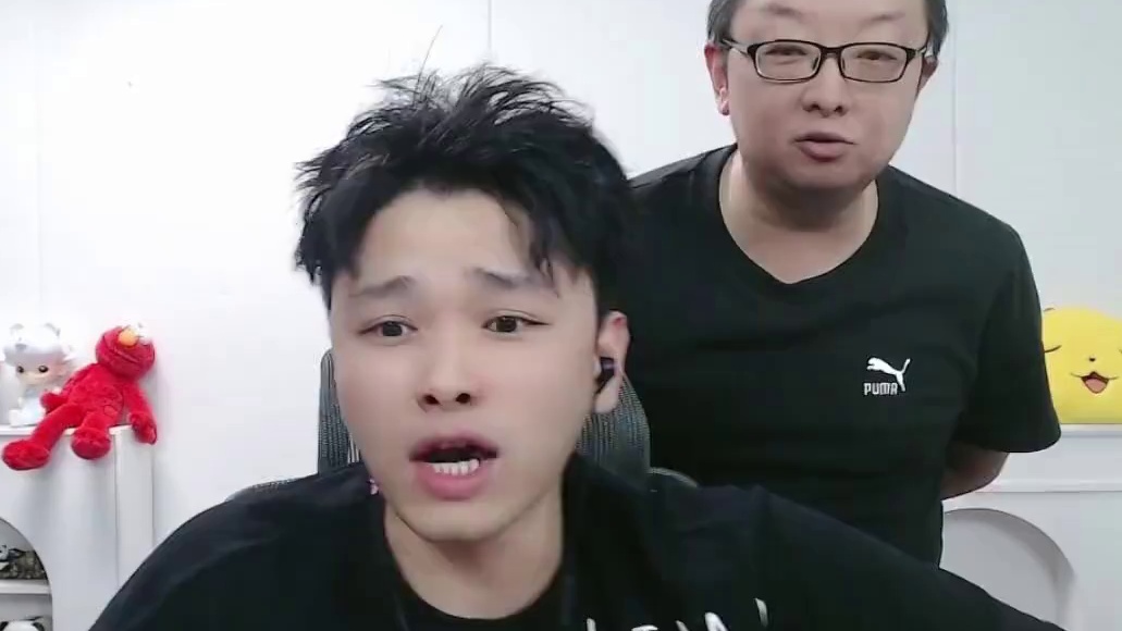刚接到通知，哪也不许去了！