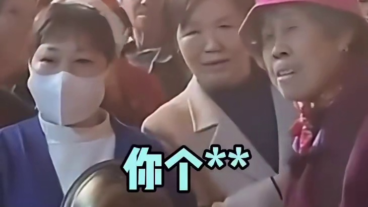 不敢想这活动要是在大学门口 应该连卫生都有人帮忙打扫吧