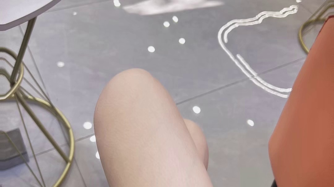 慢慢失去睡眠的资格，熬夜变成唯一的快乐。