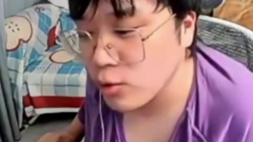 神枪深夜自爆收入..这也太吓人了吧