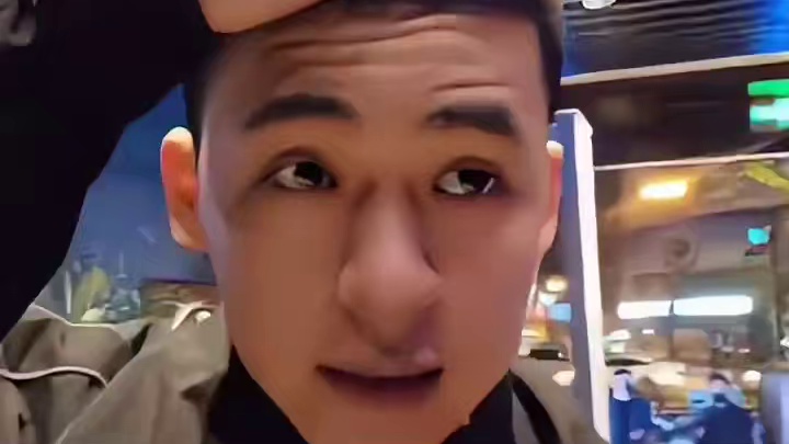 张开朗搬出会长名号，依旧遭到保安冷眼对待