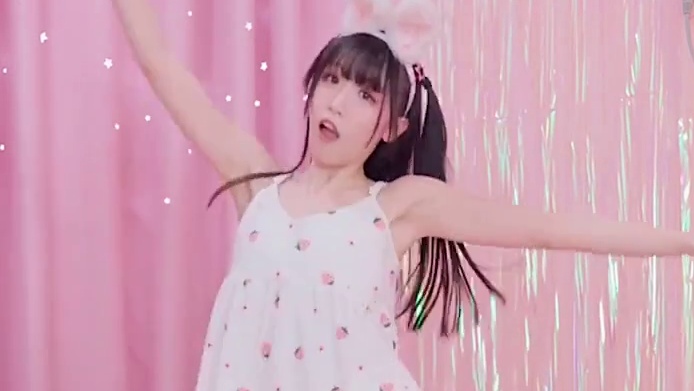 不会吧  不会真有人是为了我的猫才喜欢我吧 #可爱舞 #美女 #小姐姐