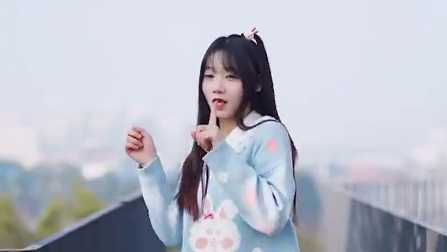 客观不可以 你眼睛在看哪里