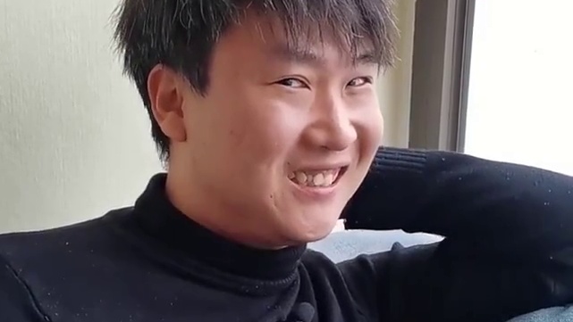 你的陕西伙计是不是这个样子，是的话把他艾特出来。 #吐逗喜剧 #上快手看脱口秀 #吐槽争霸赛