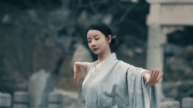 若如初见，何事秋风悲画扇。 #舞蹈季