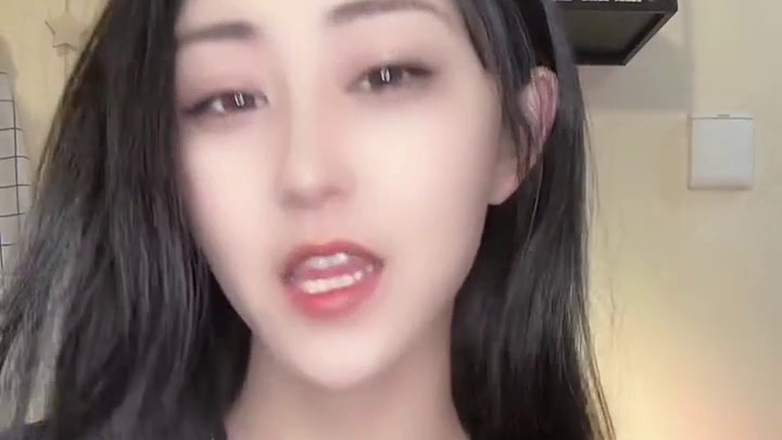 你不评论我怎么发现你呢 #可盐可甜  #对视8秒爱上我 #你的女友已上线