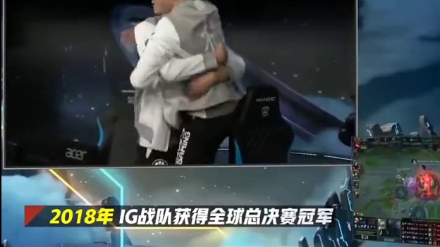 #英雄联盟手游国服测试 『十年联盟』联盟十周年啦，我们一起为他过生日吧 #lolm艾天 
我为 #英
