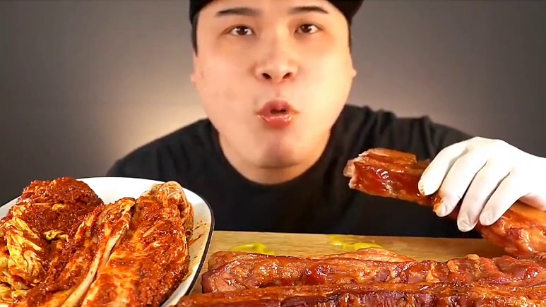 豪放哥烤五花肉,辣白菜完整版
