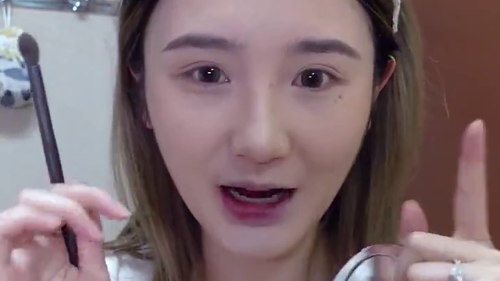 0成本在家拍大片，这不比外面几百块钱的写真香？#孕妇照  #美妆   #美妆百万新星计划 