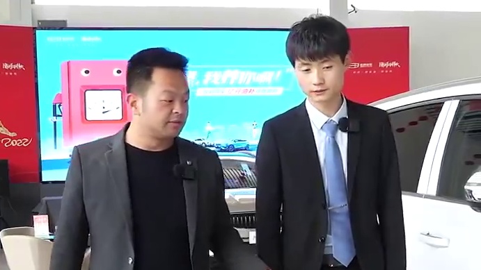探店吉利，采访销售经理，问关于星越L大家都比较关心的问题  @快说车(O3xmjg3s9yifxav
