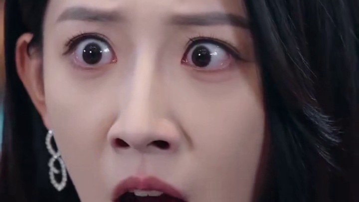 窝腰燕牌