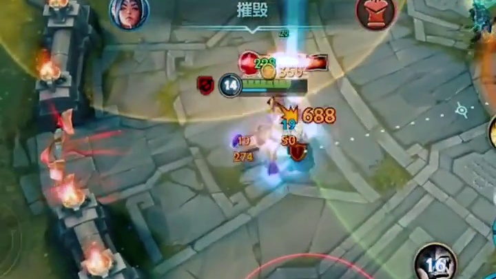 女警还有几点大招被砍抓紧玩吧哈哈 #英雄联盟手游 #LOL手游
