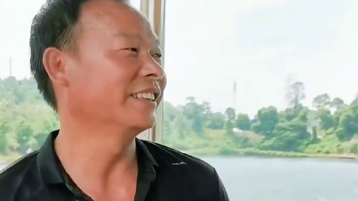 老板走过最深的路，是格格的“套路” #dou是钓鱼人 