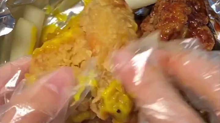 人生苦忧参半，快乐只有干饭，评论区好剧求推荐！ #奶油恰不胖 #集合吧光合创作者