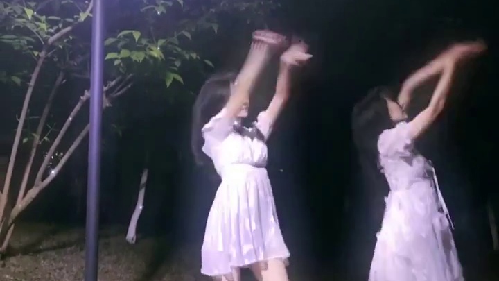被艾特一起来看天上的月亮，是件很浪漫的事情吧 #hann #gidle #叶舒华