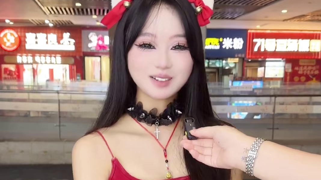 街头灵魂拷问，大伙对这类女生好感如何