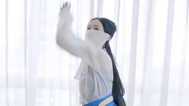 希望风会带来好消息~ #七三姑娘 #汉服 #问风