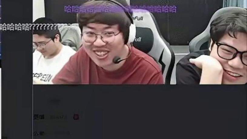 狂魔哥兒子奶棒撞車蘿卜，逆天魔犬在蘿卜直播間刷屏，再被掛微博 #