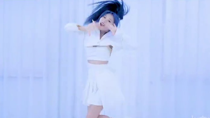 地有点滑...想不明白为什么老是反季节
『 Girls Planet 999主题曲 - O.O.O 