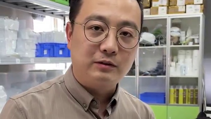 手机越贵保值率越差？ #猫哥评测  #苹果手机  #集合吧光合创作者 