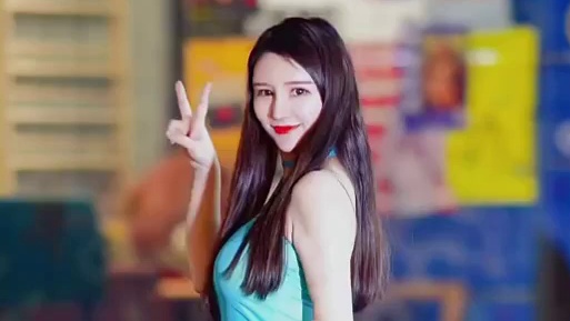 #时尚美女 #优美形体 #大长腿