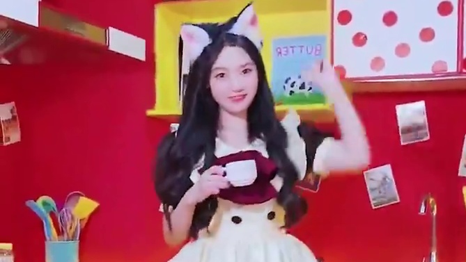 心都碎成二维码了，但扫出来还是好想你❤ 