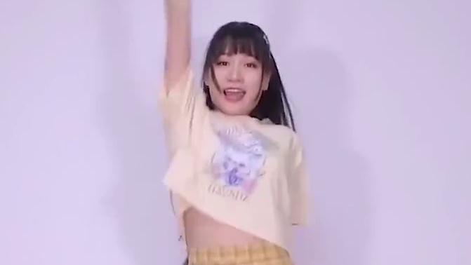 
超人气宅舞UP主：青木娜娜⑦
喜欢的小伙伴就点击我的主页下载AcFun
关注“青木娜娜⑦”小姐姐，