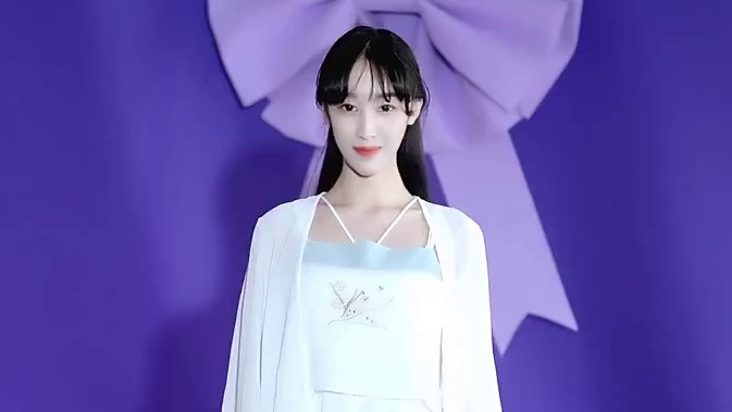 中国有广州，温州，徐州，惠州，沧州，谁能在说出一个州，算我见识浅薄  #古风  #古典舞  #舞蹈 