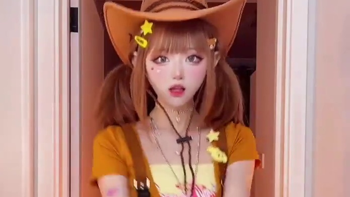 牛仔套装3选一哦#泰式切菜卡点舞 #扭一扭
