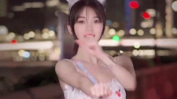 表白也不是什么好事 显得手黑 #气质美女