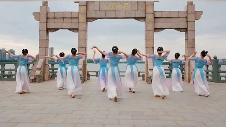 原创古典舞《如故》